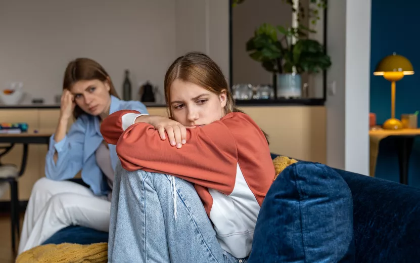 frustrated-offended-teenage-girl-sits-hugging-knee-2023-11-27-04-58-20-utc.jpg frustrated-offended-teenage-girl-sits-hugging-knee-2023-11-27-04-58-20-utc.jpg