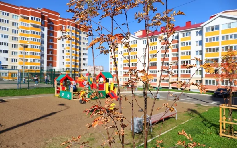 Улица Берша в Ижевске в 2019 году. Фото: Амир Закиров Улица Берша в Ижевске в 2019 году. Фото: Амир Закиров