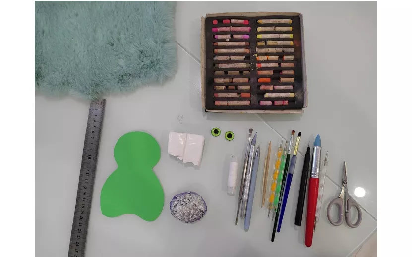 Как нарисовать радужку глаз текстильной куклы акварельными карандашами
