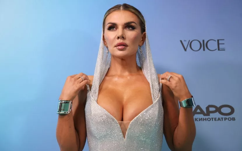 Недавно Анна Седокова поделилась, что старается жить дальше после смерти Тиммы. Фото: radiomir.fm