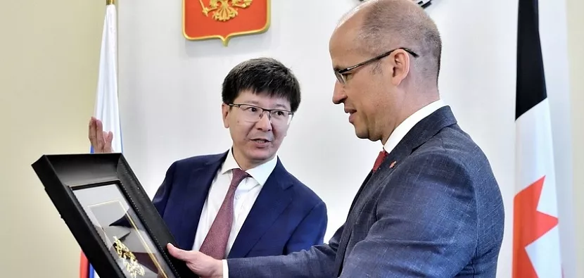 Александр Бречалов