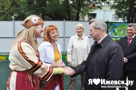 Глава Администрации Александр Ушаков проверил, как Ижевск готов к юбилею