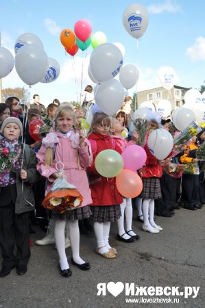 1 сентября в Ижевске: в столице Удмуртии более 7 тысяч первоклашек