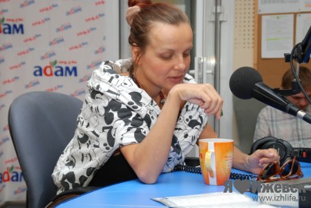 Маша Макарова из «Маши и Медведей» в Ижевске призналась, что ждет третьего ребенка