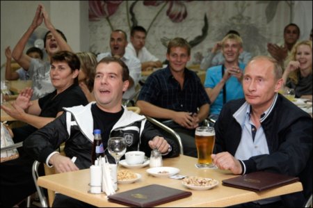 Сочинение первоклассника из Перми про Путина и Медведева стало хитом Интернета
