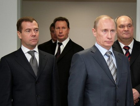 Сочинение первоклассника из Перми про Путина и Медведева стало хитом Интернета