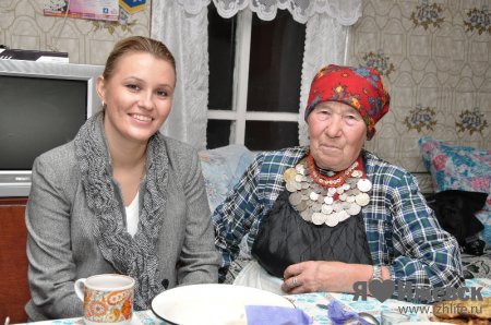 «Бурановские бабушки» научат телезрителей Первого канала готовить пельмени