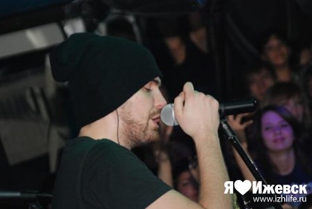 Скандального рэпера Noize MC в Ижевске попытались растерзать фанаты
