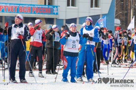 На «Лыжню России» вышли сотни ижевчан