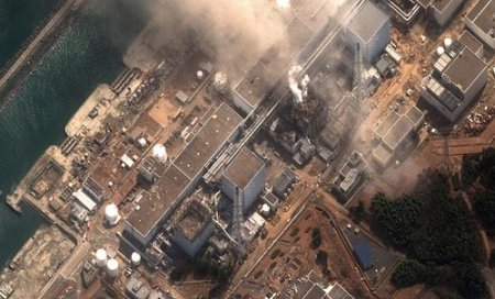 На «Фукусиме-1» начали плавиться ядра реакторов