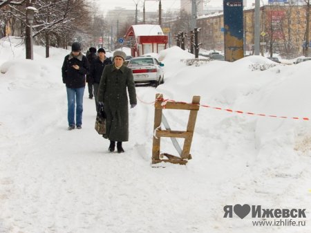 Из-за снегопада в Ижевске произошло в два раза больше аварий