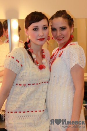 Ижевские студентки представили Россию на международном фестивале моды