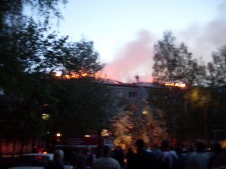 Пожар в Ижевске: из-за нетрезвого мужчины эвакуировали 250 человек