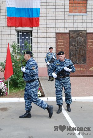 В Ижевске открыли памятник погибшим сотрудникам ГИБДД