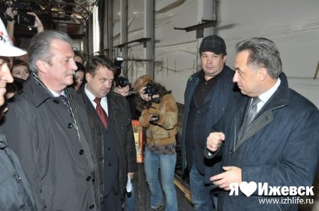 Министр спорта РФ Виталий Мутко пообещал деньги  на строительство «Крытого льда» в Ижевске