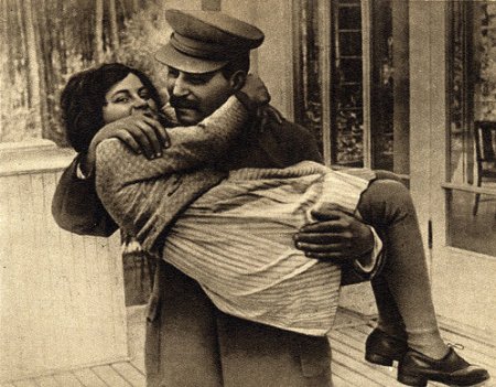 В США в одиночестве скончалась дочь Сталина