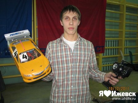 16-летний ижевчанин завоевал кубок Чемпионата по автогонкам