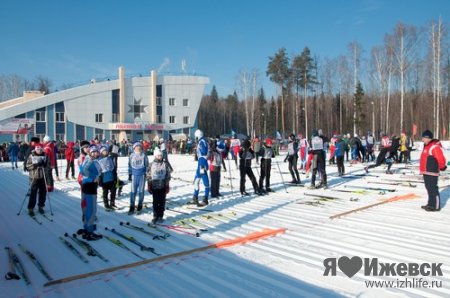 «Лыжня России-2012» в Ижевске состоялась, несмотря на мороз