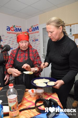 «Бурановские бабушки» хотят накормить блинами Максима Галкина
