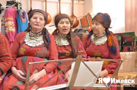 В родное село «Бурановских бабушек» съезжаются журналисты со всего мира