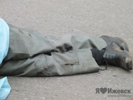 Ижевчанин, отмечавший День пограничника, погиб под колесами автобуса