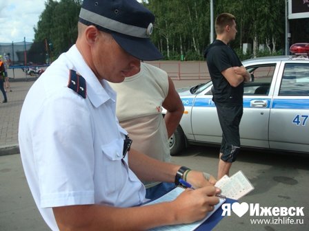 Дежурная гибдд ижевск. ДПС Ижевск. Емельянов ГИБДД Ижевск. Центральное ГИБДД Ижевск.