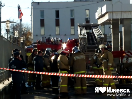 Во время пожара из ижевской гостиницы Park Inn эвакуировали Михаила Шуфутинского