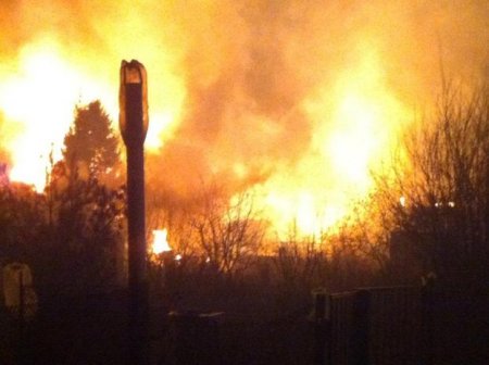 Взрыв газопровода в Подмосковье: сгорело 17 домов и построек