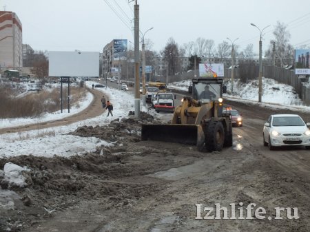 Коммунальная авария в Ижевске: из-за голодеда произошло два ДТП
