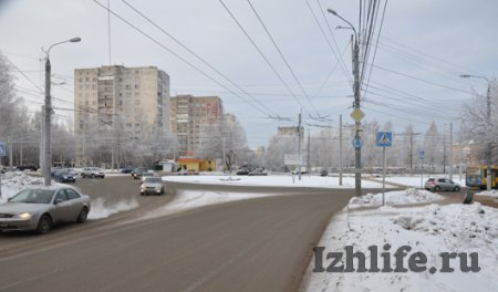 Пробки на Ворошилова, ларьки без пива: о чем сегодня утром говорят в Ижевске