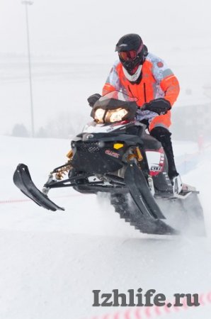 Ижевск достойно принял чемпионат России по гонкам на снегоходах