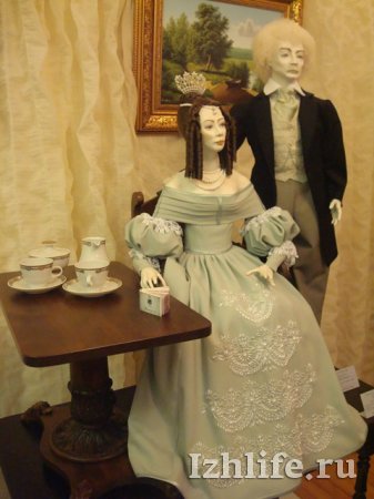 Выставка кукол семьи Чайковских открылась в Ижевске