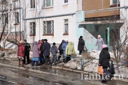 В Ижевске эвакуировали жителей многоэтажки