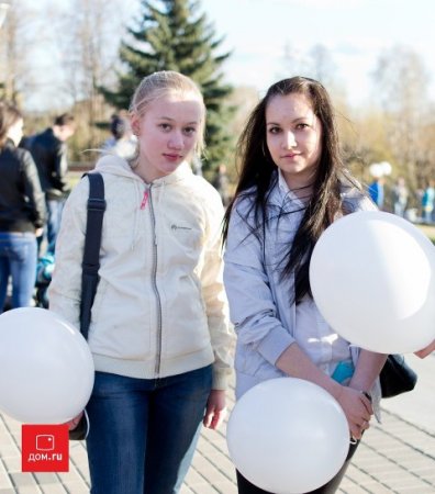 В память о Великой победе Дом.ru организовал торжественный запуск воздушных шаров