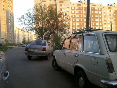 Занимательная парковка и пионеры: о чем этим утром говорят в Ижевске