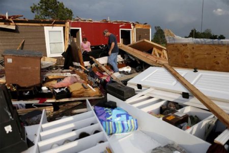 Число жертв торнадо в США превысило 90 человек
