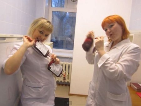 Пермские медсестры устроили фотосессию в реанимации