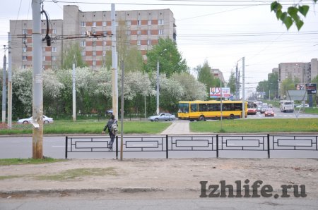 В Ижевске убрали пешеходный переход через кольцо 9 Января-Ворошилова