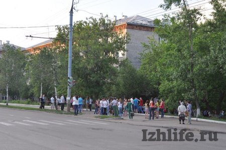 В Ижевске эвакуировали студенческое общежитие
