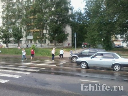 Блеющие бараны и очередной снос остановки: о чем сегодня утром говорят в Ижевске
