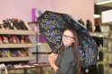 Городские мотивы и котики: какие зонты актуальны в этом сезоне в Ижевске