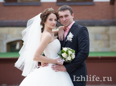 Ижевские молодожены: Невеста из Новосибирска нашла любовь в Ижевске