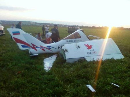 Два человека пострадали после жесткой посадки прогулочного самолета под Ижевском