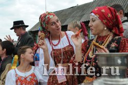 Министр культуры России испек перепечи с «Бурановскими бабушками»