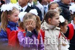 Новый учебный год в гимназии №6 Ижевска открыл Глава города