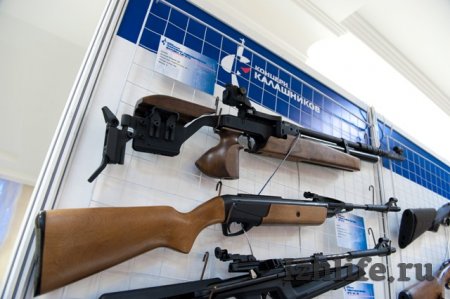 Более 30 образцов современного оружия производства Концерна «Калашников» выставили в Ижевске