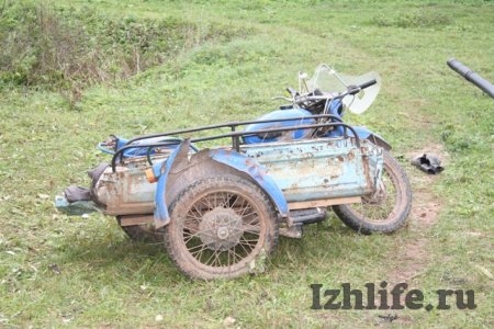 В Удмуртии после опрокидывания мотоцикла в кювет погиб молодой человек