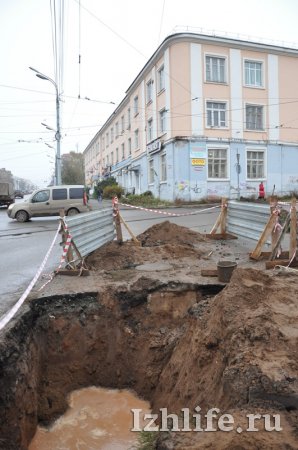 Расширение улицы Карла Маркса в Ижевске начали с переноса коммуникаций