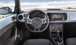 Марка Volkswagen начинает продажи модели Beetle в России
