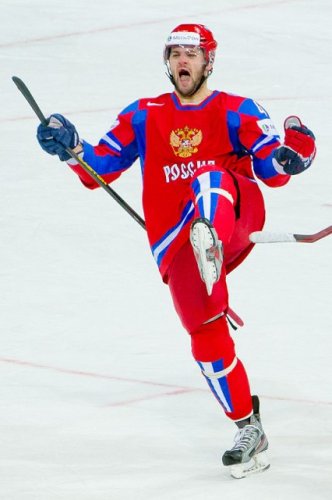Победа хоккеистов над шведами и уход биатлониста: о чем утром говорят в Ижевске